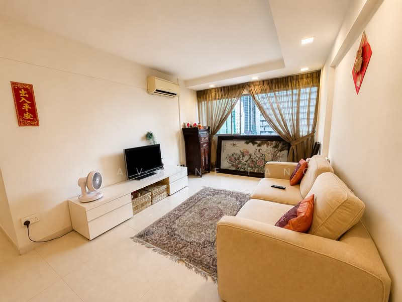 7 Tanjong Pagar Plaza, 7 Tanjong Pagar Plaza, 3 Bedrooms, 893 sqft, HDB Flat For Sale, by Joavonne Tang, 500227005 - Living Room - PropertyGuru.com.sg