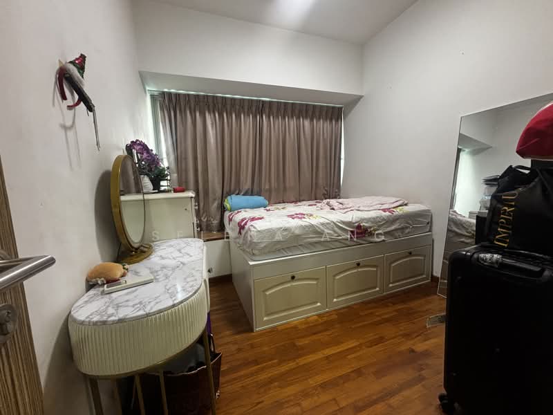 Trevista, 21 Lorong 3 Toa Payoh, 3 Bedrooms, 1,098 sqft, Condominium For Rent, by Selena Ang, 500227008 - Bedroom - PropertyGuru.com.sg