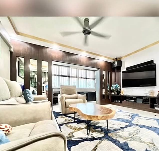 469 Jurong West Street 41, 469 Jurong West Street 41, 3 Bedrooms, 1,689 sqft, HDB Flat For Sale, by Bakhit Alias, 500227012 - Living Room - PropertyGuru.com.sg