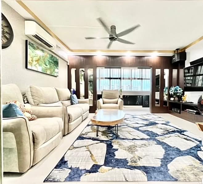 469 Jurong West Street 41, 469 Jurong West Street 41, 3 Bedrooms, 1,689 sqft, HDB Flat For Sale, by Bakhit Alias, 500227012 - Living Room - PropertyGuru.com.sg
