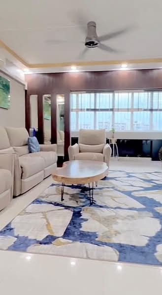 469 Jurong West Street 41, 469 Jurong West Street 41, 3 Bedrooms, 1,689 sqft, HDB Flat For Sale, by Bakhit Alias, 500227012 - Living Room - PropertyGuru.com.sg