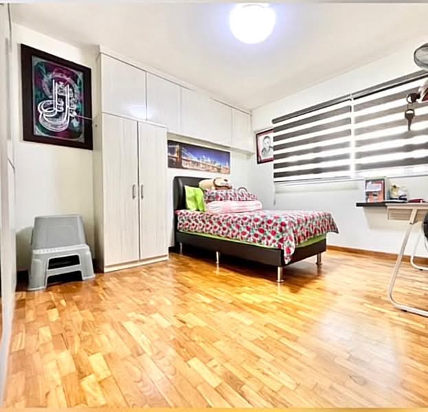 469 Jurong West Street 41, 469 Jurong West Street 41, 3 Bedrooms, 1,689 sqft, HDB Flat For Sale, by Bakhit Alias, 500227012 - Bedroom - PropertyGuru.com.sg
