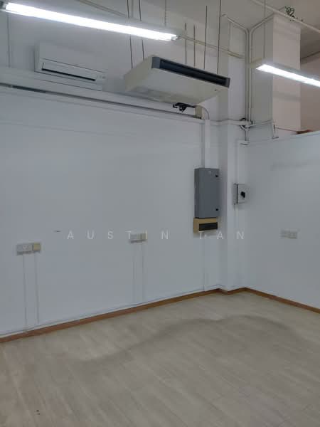 Midview Building, 50 Bukit Batok Street 23, 1,356 sqft, Light Industrial (B1) For Rent, by Austin Tan, 500227015 - Interior - CommercialGuru.com.sg