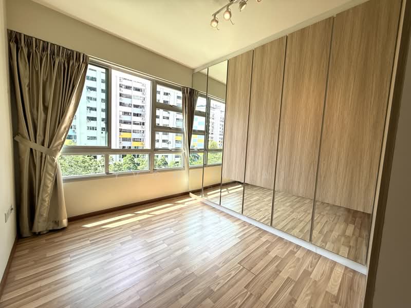 417 Clementi Avenue 1, 417 Clementi Avenue 1, 3 Bedrooms, 1,033 sqft, HDB Flat For Sale, by Yvonne Lai, 500227017 - Bedroom - PropertyGuru.com.sg