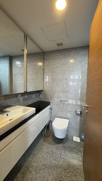 Seahill, 119 West Coast Crescent, 1 Bedroom, 549 sqft, Condominium For Sale, by Jean Chua, 500227020 - Bathroom - PropertyGuru.com.sg