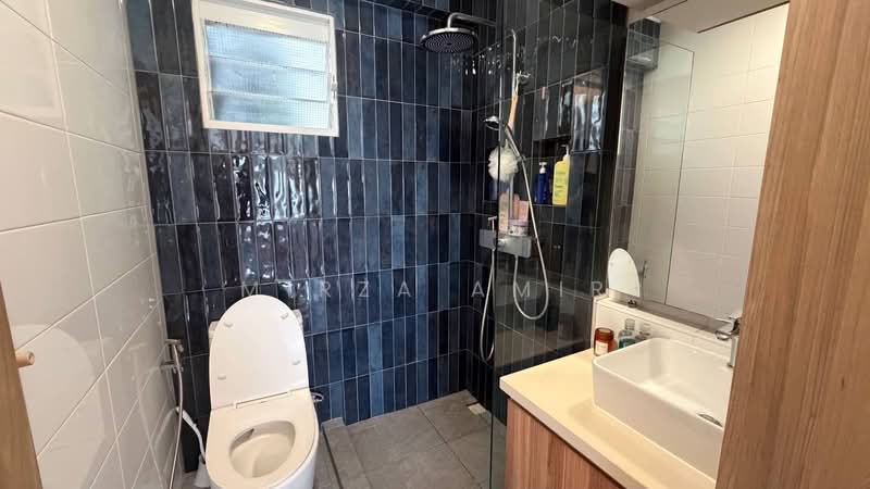 661C Edgedale Plains, 661C Edgedale Plains, 4 Bedrooms, 1,206 sqft, HDB Flat For Sale, by Mirza Amir, 500227021 - Common Bathroom - PropertyGuru.com.sg