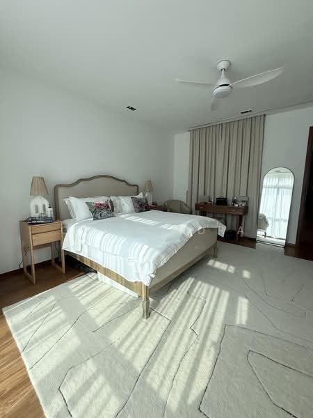 Gallop Green, 13 Woollerton Park, 5 Bedrooms, 4,338 sqft, Condominium For Sale, by Ong Sandra, 500227022 - Bedroom - PropertyGuru.com.sg