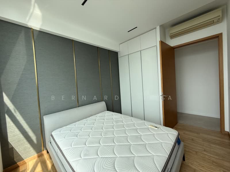 Martin Place Residences, 2 Martin Place, 3 Bedrooms, 1,722 sqft, Condominium For Rent, by Bernard Chua, 500227023 - Bedroom - PropertyGuru.com.sg