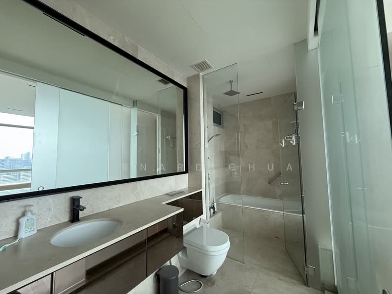 Martin Place Residences, 2 Martin Place, 3 Bedrooms, 1,722 sqft, Condominium For Rent, by Bernard Chua, 500227023 - Bathroom - PropertyGuru.com.sg