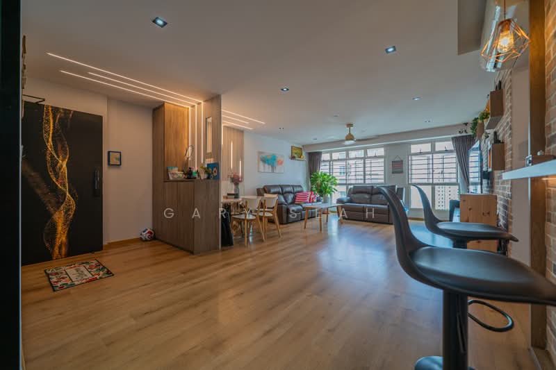 212B Compassvale Drive, 212B Compassvale Drive, 3 Bedrooms, 1,291 sqft, HDB Flat For Sale, by Gary Seah, 500227025 - Living Room - PropertyGuru.com.sg
