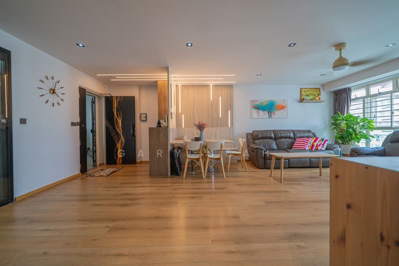 212B Compassvale Drive, 212B Compassvale Drive, 3 Bedrooms, 1,291 sqft, HDB Flat For Sale, by Gary Seah, 500227025 - Living Room - PropertyGuru.com.sg