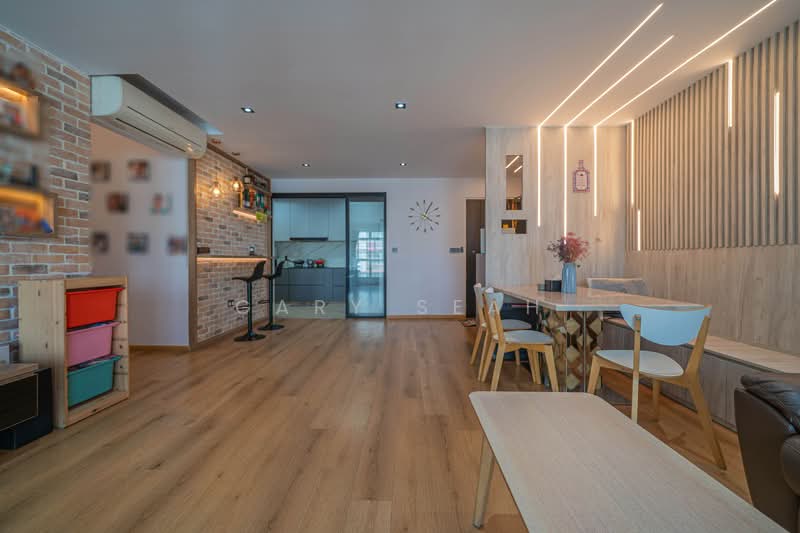 212B Compassvale Drive, 212B Compassvale Drive, 3 Bedrooms, 1,291 sqft, HDB Flat For Sale, by Gary Seah, 500227025 - Living Room - PropertyGuru.com.sg