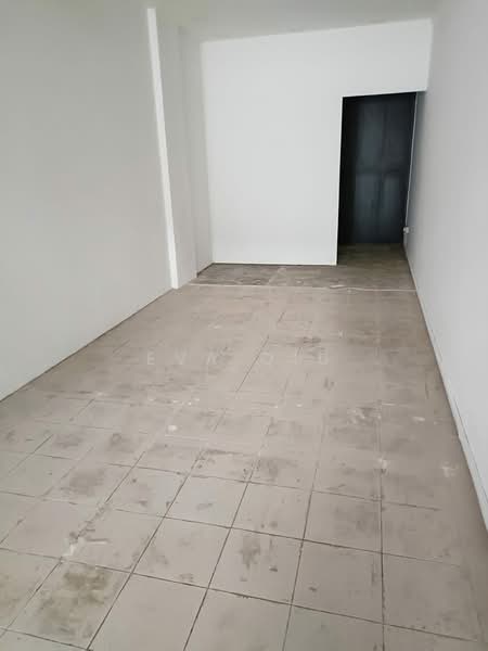 Blk 709 AMK Centre, AngMokio Ave 8, Ang Mo Kio / Bishan / Thomson, 375 sqft, Shop / Shophouse For Rent, by Eva Qiu, 500227030 - Interior - CommercialGuru.com.sg