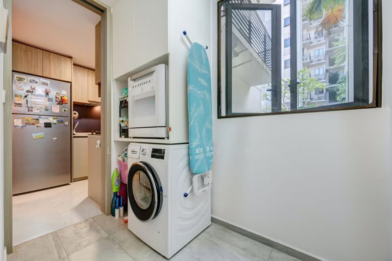Dairy Farm Residences, 12 Dairy Farm Lane, 3 Bedrooms, 1,152 sqft, Condominium For Sale, by Lorrain Ng, 500227036 - Service Yard - PropertyGuru.com.sg