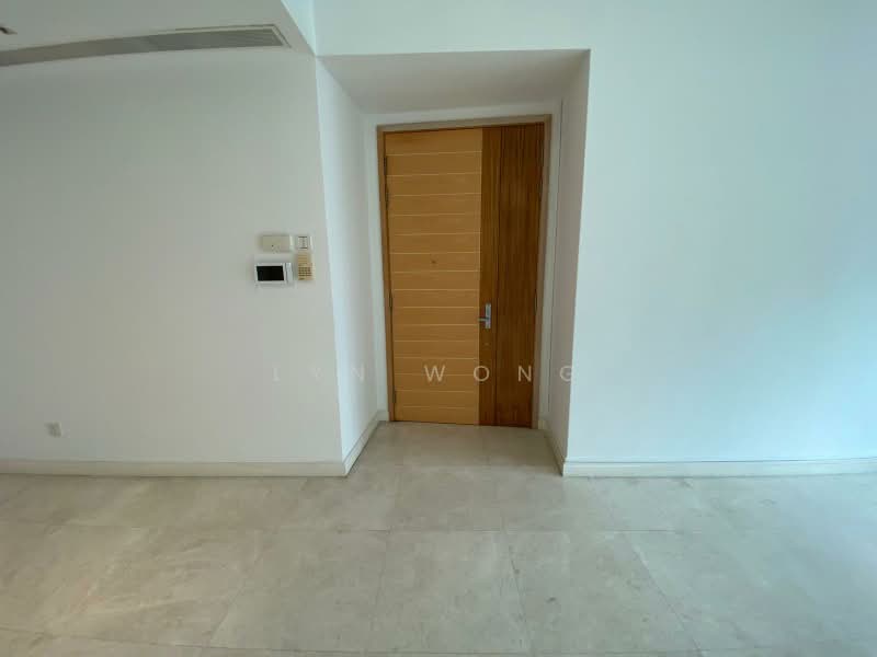 Cairnhill Crest, 2 Cairnhill Circle, 5 Bedrooms, 2,013 sqft, Condominium For Rent, by Lyn Wong, 500227040 - Entrance - PropertyGuru.com.sg