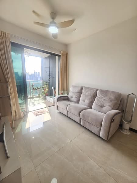 Normanton Park, 45 Normanton Park, Buona Vista / West Coast / Clementi New Town, 2 Bedrooms, 775 sqft, Condominium For Sale, by Kelvin Lim, 500227046 - Living Room - PropertyGuru.com.sg