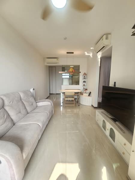 Normanton Park, 45 Normanton Park, Buona Vista / West Coast / Clementi New Town, 2 Bedrooms, 775 sqft, Condominium For Sale, by Kelvin Lim, 500227046 - Living Room - PropertyGuru.com.sg