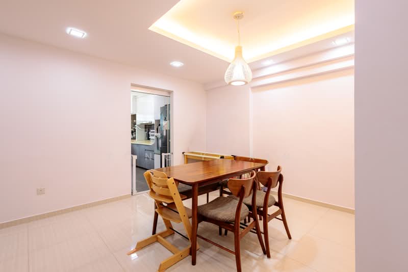 691B Choa Chu Kang Crescent, 691B Choa Chu Kang Crescent, 3 Bedrooms, 1,184 sqft, HDB Flat For Sale, by Yong Yi Xin, 500227060 - Dining Room - PropertyGuru.com.sg