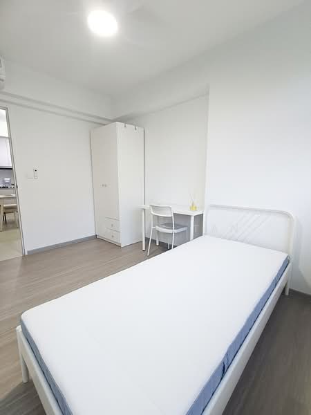 612B Tampines North Drive 1, 612B Tampines North Drive 1, Room Rental, 100 sqft, HDB Flat For Rent, by Janlex Tan, 500227069 - Bedroom - PropertyGuru.com.sg