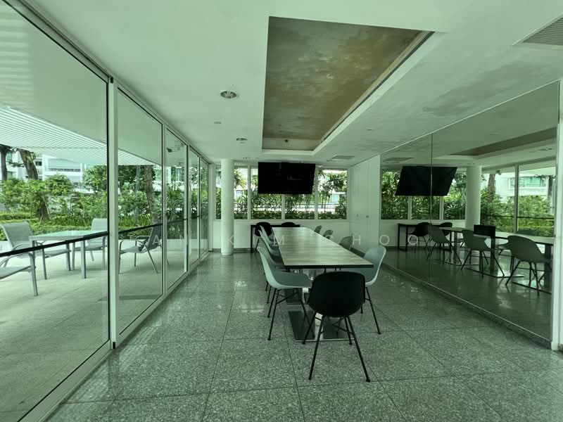 Trevista, 21 Lorong 3 Toa Payoh, 2 Bedrooms, 861 sqft, Condominium For Sale, by Tan Kim Choo, 500227075 - Meeting & Conference Room - PropertyGuru.com.sg