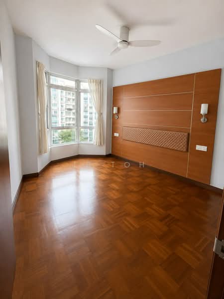 Hillington Green, 49 Hillview Avenue, 3 Bedrooms, 1,356 sqft, Condominium For Sale, by LB Toh, 500227080 - Bedroom - PropertyGuru.com.sg