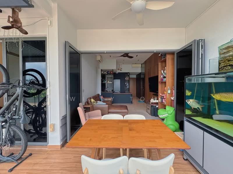 Seahill, 119 West Coast Crescent, 2 Bedrooms, 1,087 sqft, Condominium For Sale, by Willy Toh, 500227084 - Living Room - PropertyGuru.com.sg