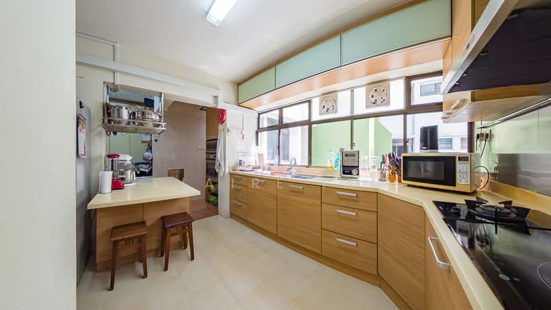 Pine Grove, 1F Pine Grove, 3 Bedrooms, 1,798 sqft, Condominium For Sale, by Claire Tan, 500227086 - Kitchen - PropertyGuru.com.sg