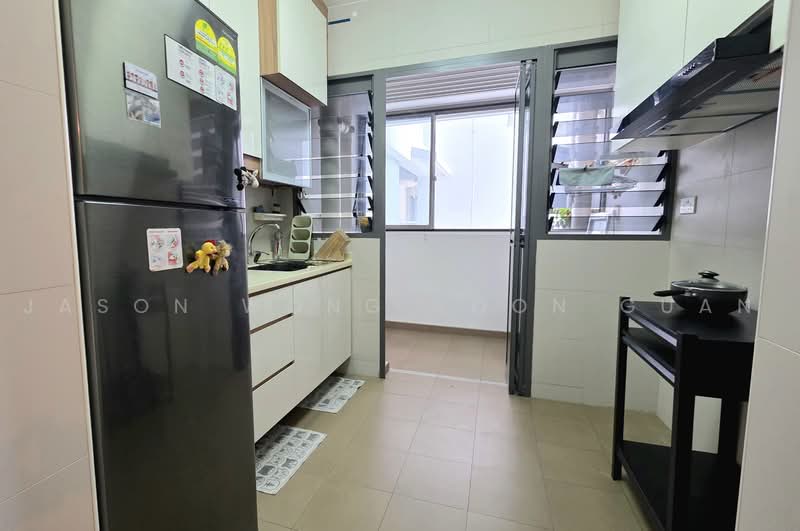 334C Anchorvale Crescent photo 3