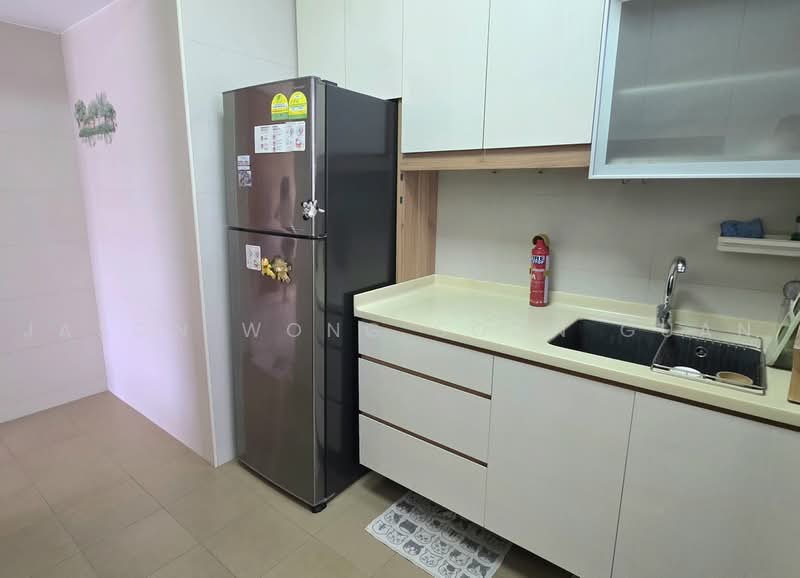 334C Anchorvale Crescent photo 4