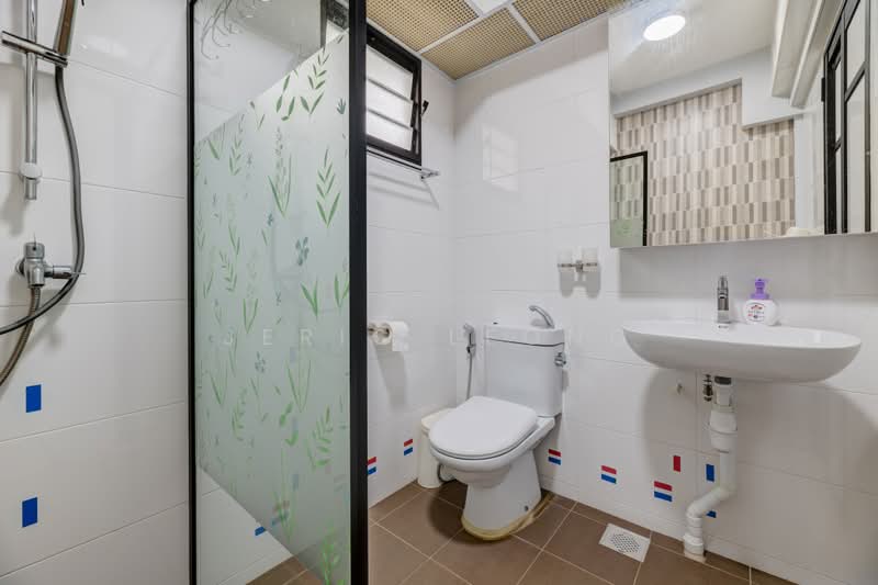 610C Tampines North Drive 1, 610C Tampines North Drive 1, 3 Bedrooms, 1,001 sqft, HDB Flat For Sale, by Jeric Leong, 500227094 - Bathroom - PropertyGuru.com.sg