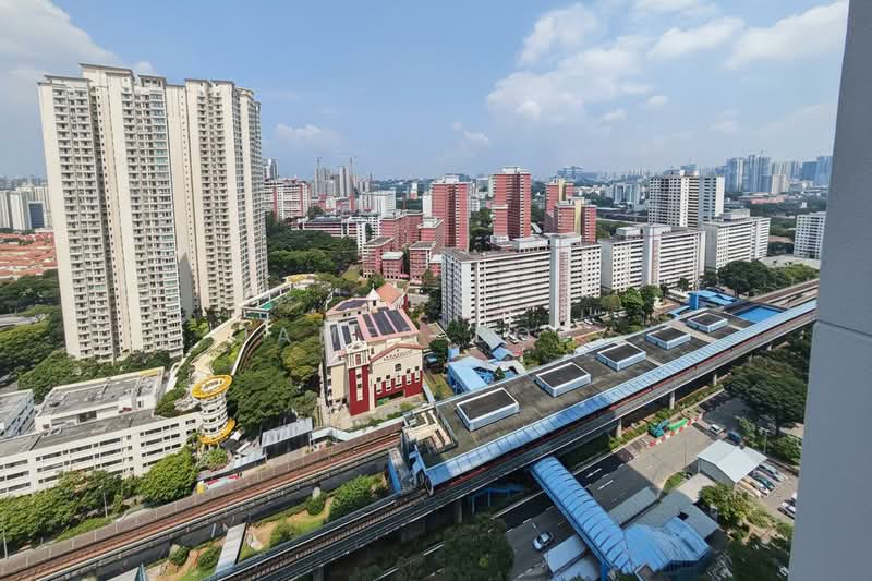Queens Peak, 1 Dundee Road, 1 Bedroom, 495 sqft, Condominium For Sale, by James Boey, 500227096 - Exterior - PropertyGuru.com.sg