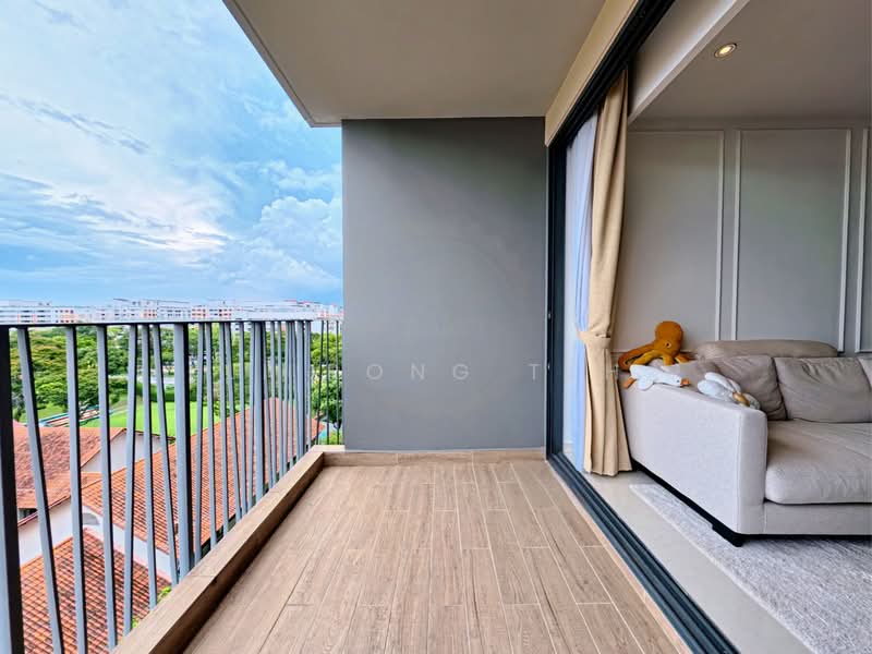 Hundred Palms Residences, 272 Yio Chu Kang Road, 3 Bedrooms, 958 sqft, Executive Condominium For Sale, by Li Rong Teh, 500227120 - Balcony - PropertyGuru.com.sg