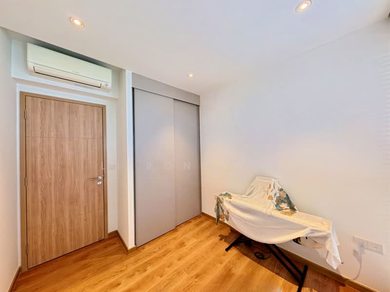 Hundred Palms Residences, 272 Yio Chu Kang Road, 3 Bedrooms, 958 sqft, Executive Condominium For Sale, by Li Rong Teh, 500227120 - Bedroom - PropertyGuru.com.sg