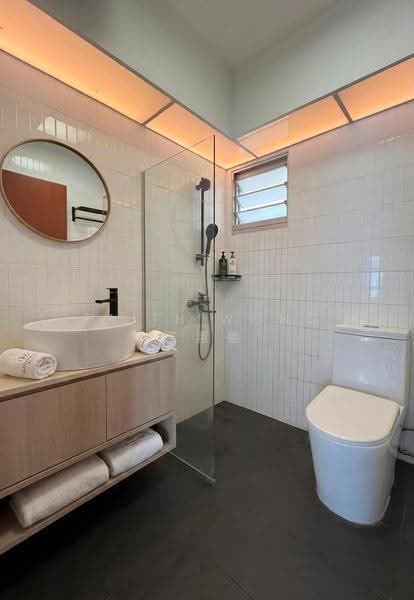 50 Commonwealth Drive, 50 Commonwealth Drive, 3 Bedrooms, 947 sqft, HDB Flat For Sale, by Faith Wong 王蕙蕙, 500227134 - Bathroom - PropertyGuru.com.sg
