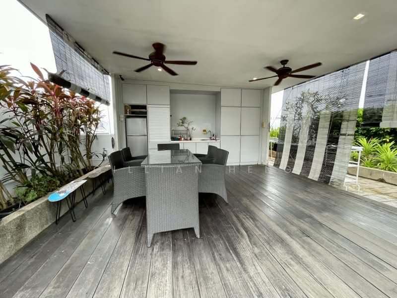 Malvern Springs, 373 Onan Road, 3 Bedrooms, 2,734 sqft, Condominium For Sale, by Gillian Heng, 500227139 - Balcony - PropertyGuru.com.sg