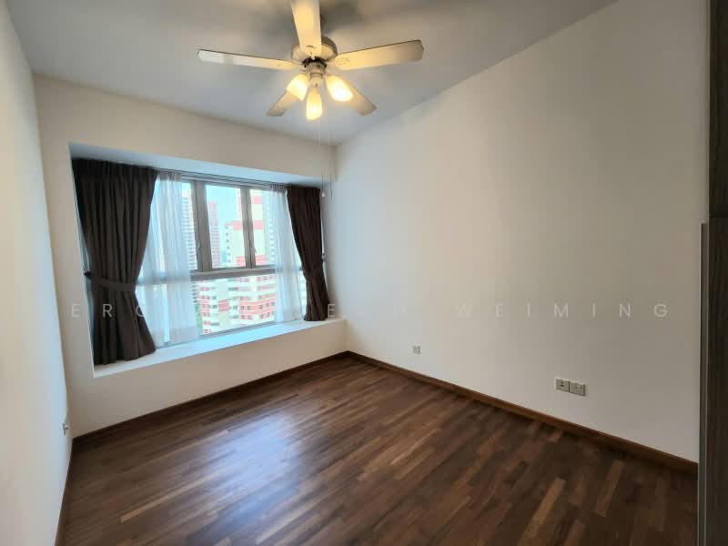 The Metropolitan Condominium, 8 Alexandra View, 3 Bedrooms, 1,399 sqft, Condominium For Sale, by Sergius Seah Weiming, 500227141 - Bedroom 1 - PropertyGuru.com.sg