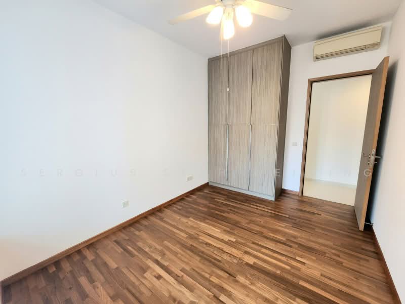The Metropolitan Condominium, 8 Alexandra View, 3 Bedrooms, 1,399 sqft, Condominium For Sale, by Sergius Seah Weiming, 500227141 - Bedroom 1 - PropertyGuru.com.sg