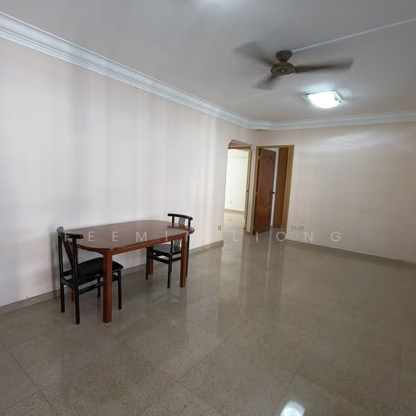 118D Jalan Membina, 118D Jalan Membina, 3 Bedrooms, 969 sqft, HDB Flat For Sale, by Feemin Liong, 500227142 - Living Room - PropertyGuru.com.sg