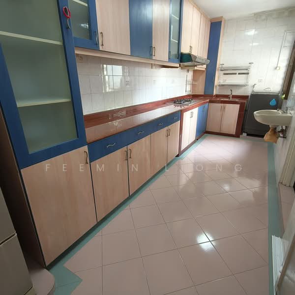 118D Jalan Membina, 118D Jalan Membina, 3 Bedrooms, 969 sqft, HDB Flat For Sale, by Feemin Liong, 500227142 - Kitchen - PropertyGuru.com.sg