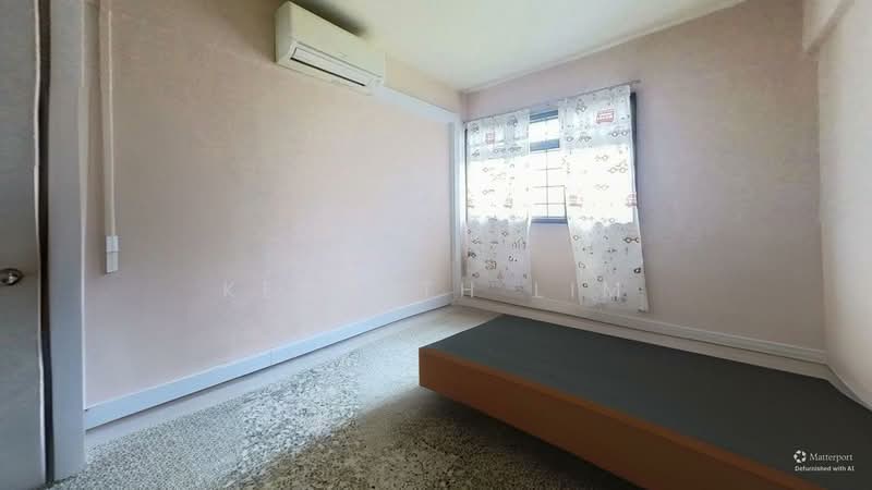 359 Clementi Avenue 2, 359 Clementi Avenue 2, 3 Bedrooms, 990 sqft, HDB Flat For Sale, by Kenneth Lim, 500227151 - Bedroom - PropertyGuru.com.sg