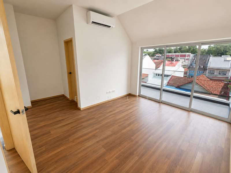 BRAND NEW INTERTERRACE / 1KM TO CHIJ ST. NICHOLAS GIRLS' SCHOOL, CASUARINA WALK, 6 Bedrooms, 3,649 sqft, Terraced House For Sale, by Evon Lee, 500227153 - Bedroom - PropertyGuru.com.sg