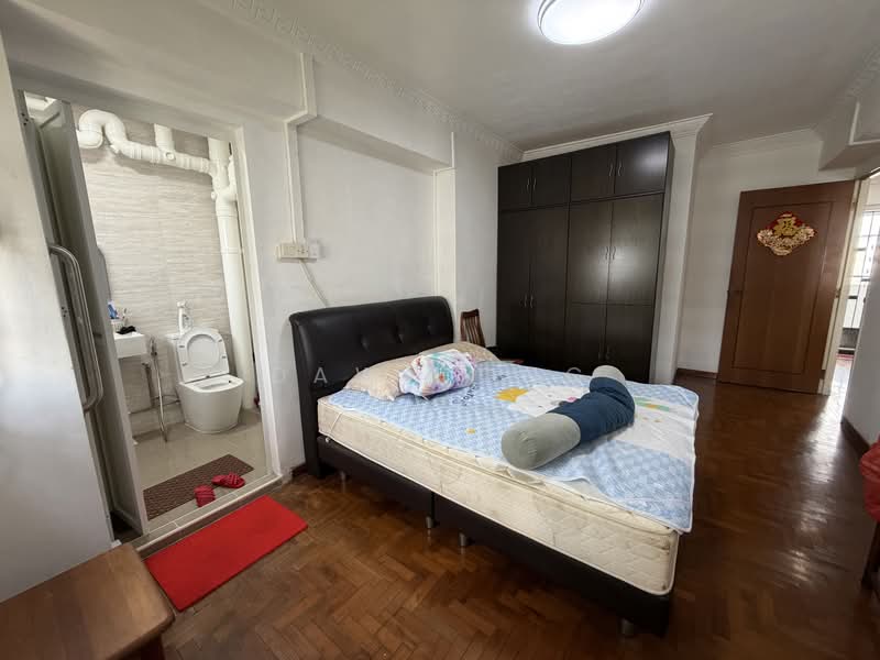 246 Simei Street 5, 246 Simei Street 5, 3 Bedrooms, 1,130 sqft, HDB Flat For Sale, by Dawn Ong, 500227182 - Bedroom - PropertyGuru.com.sg