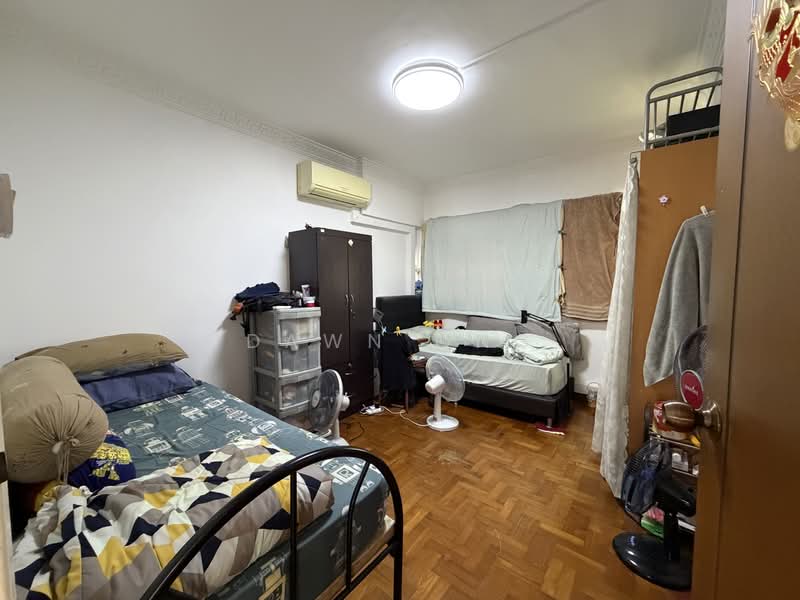 246 Simei Street 5, 246 Simei Street 5, 3 Bedrooms, 1,130 sqft, HDB Flat For Sale, by Dawn Ong, 500227182 - Bedroom - PropertyGuru.com.sg