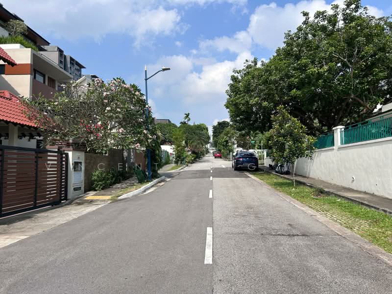 Landed house with regular plot in Serangoon Garden, , 3 Bedrooms, 1,000 sqft, Semi-Detached House For Sale, by Vincent Wong 黄道平, 500227185 - Exterior - PropertyGuru.com.sg