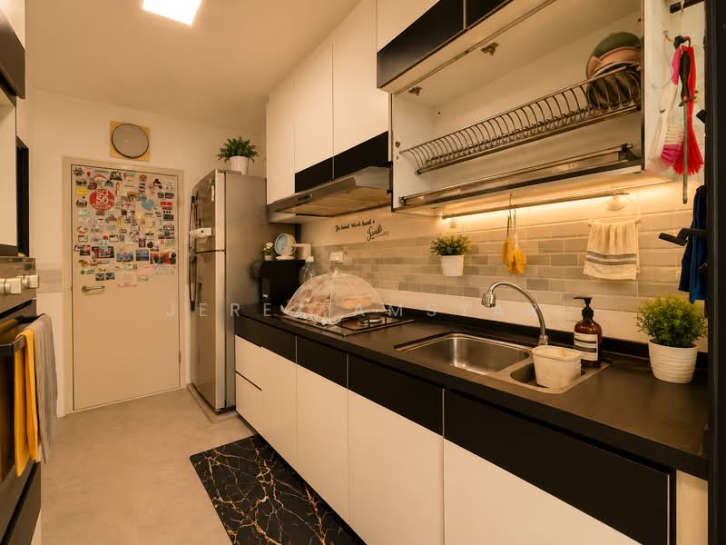 807B Choa Chu Kang Avenue 1, 807B Choa Chu Kang Avenue 1, 3 Bedrooms, 990 sqft, HDB Flat For Sale, by Jerez Amsyar, 500227186 - Kitchen - PropertyGuru.com.sg