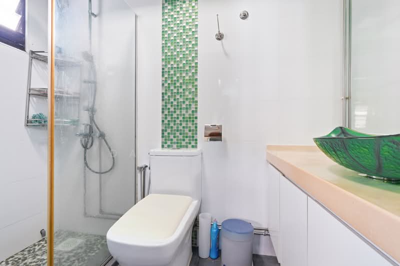 111B Depot Road, 111B Depot Road, 4 Bedrooms, 1,248 sqft, HDB Flat For Sale, by Daniel Gan, 500227197 - Bathroom - PropertyGuru.com.sg