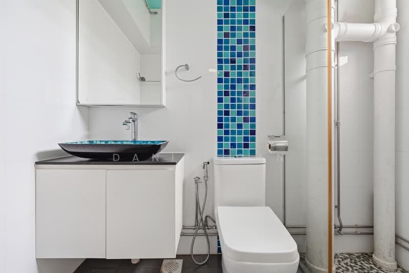 111B Depot Road, 111B Depot Road, 4 Bedrooms, 1,248 sqft, HDB Flat For Sale, by Daniel Gan, 500227197 - Bathroom - PropertyGuru.com.sg
