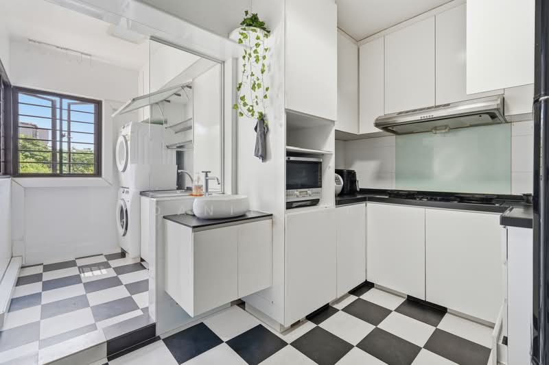 111B Depot Road, 111B Depot Road, 4 Bedrooms, 1,248 sqft, HDB Flat For Sale, by Daniel Gan, 500227197 - Kitchen - PropertyGuru.com.sg