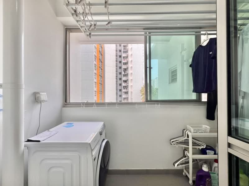 215A Compassvale Drive, 215A Compassvale Drive, 3 Bedrooms, 990 sqft, HDB Flat For Sale, by Nate Lim, 500227200 - Yard - PropertyGuru.com.sg
