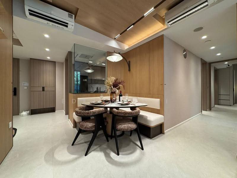 Lucerne Grand, Lakeside Drive, Boon Lay / Jurong / Tuas, 3 Bedrooms, 883 sqft, Condominium For Sale, by Edeline Ooi, 500227207 - Dining Room - PropertyGuru.com.sg